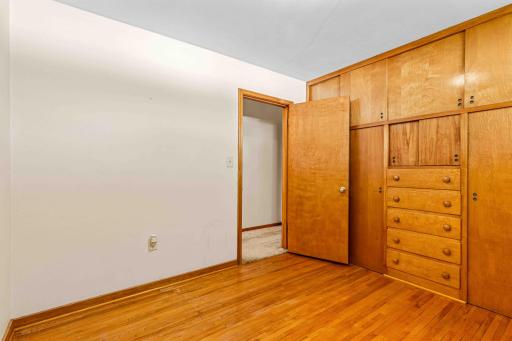 1455 12th Street N, Fargo, ND 58102