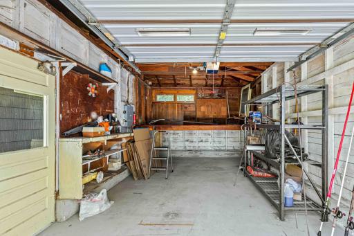 1455 12th Street N, Fargo, ND 58102