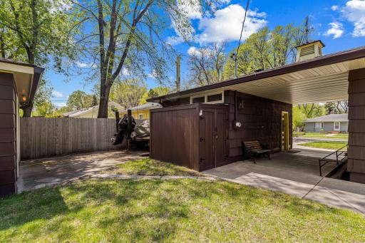 1455 12th Street N, Fargo, ND 58102