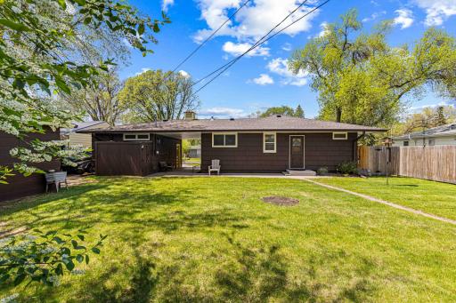 1455 12th Street N, Fargo, ND 58102