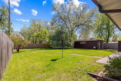 1455 12th Street N, Fargo, ND 58102