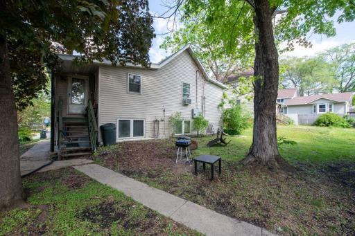 2005 7th Avenue, Mankato, MN 56001