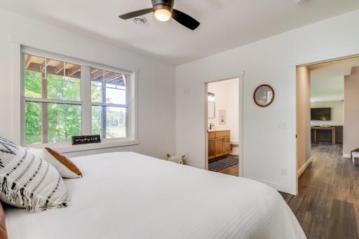 58_updated2568_28_1_4thSt_Bedroom1_3_mls.jpg