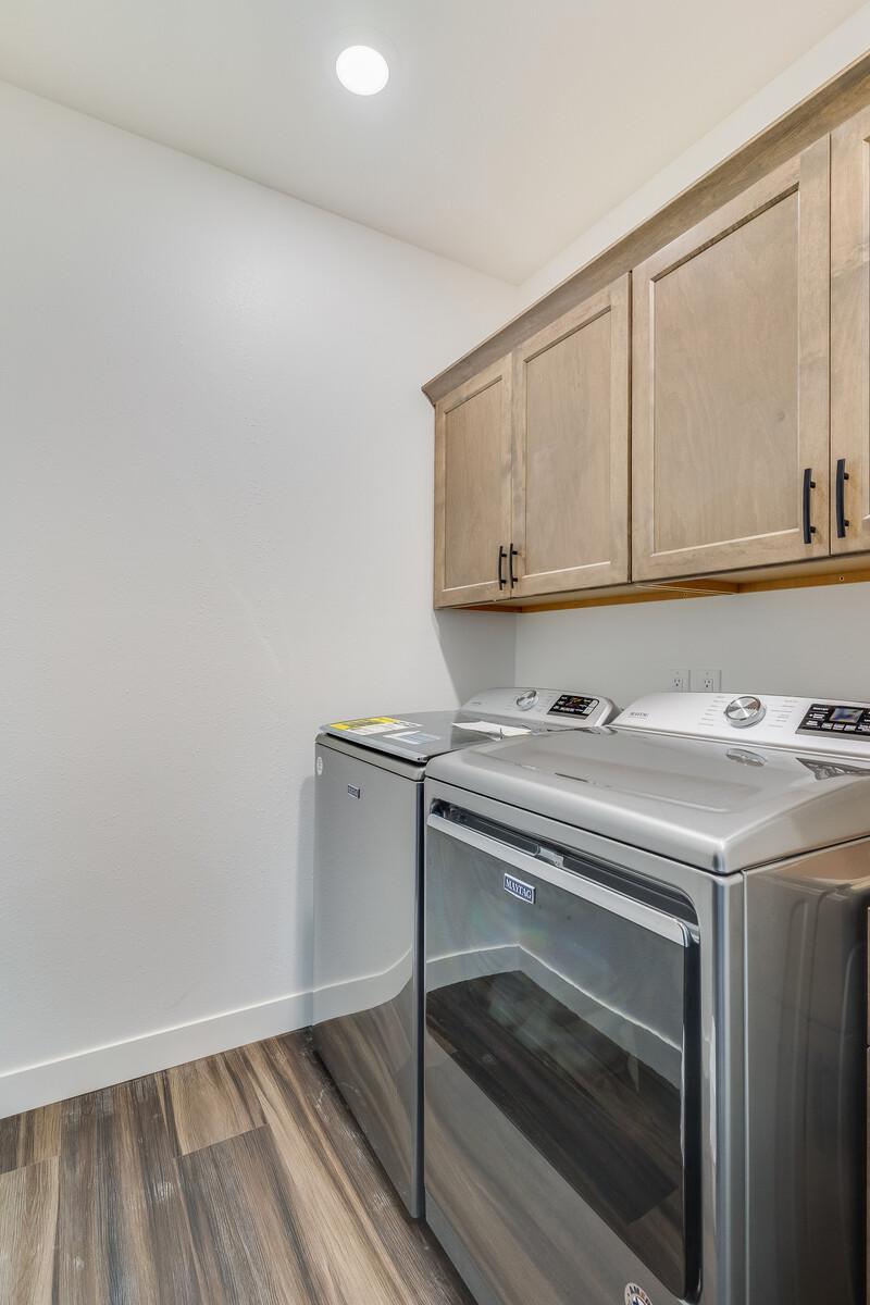 92_updated2568_28_1_4thSt_LaundryRm1_mls.jpg
