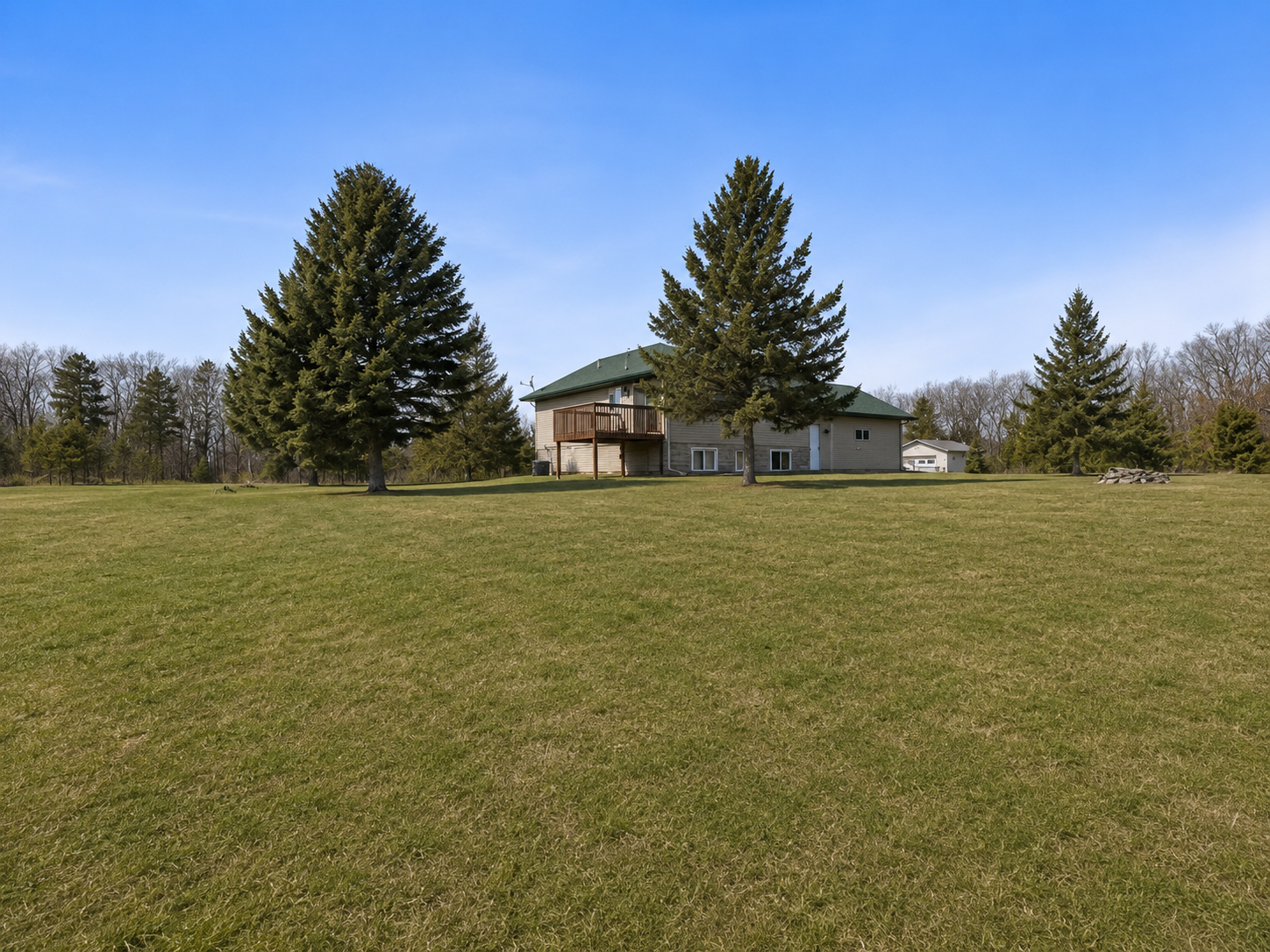 Side Yard 2.png