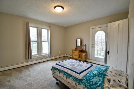150 Broadway Avenue S, Cokato, MN 55321