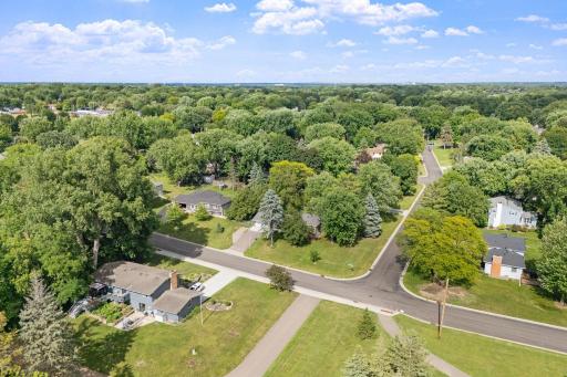 2420 Ensign Avenue N, Minneapolis, MN 55427