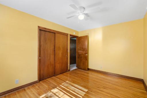 2420 Ensign Avenue N, Minneapolis, MN 55427