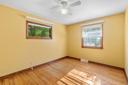 2420 Ensign Avenue N, Minneapolis, MN 55427
