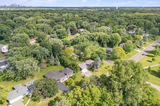 2420 Ensign Avenue N, Minneapolis, MN 55427