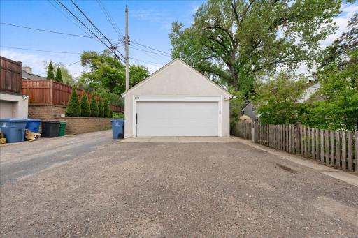 2717 France Avenue S, Minneapolis, MN 55416