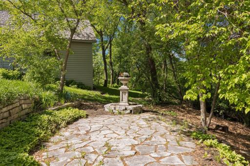10444 Purdey Road, Eden Prairie, MN 55347