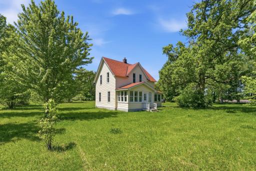 8005 381st Avenue NW, Dalbo, MN 55017