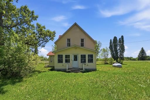 8005 381st Avenue NW, Dalbo, MN 55017