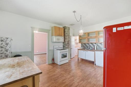 8005 381st Avenue NW, Dalbo, MN 55017