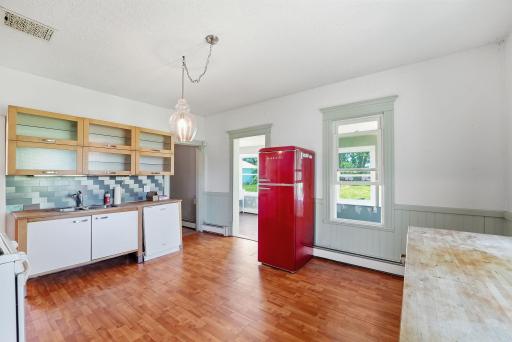 8005 381st Avenue NW, Dalbo, MN 55017