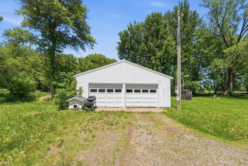 8005 381st Avenue NW, Dalbo, MN 55017