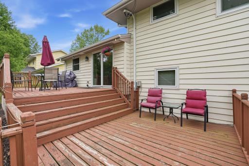 8608 33rd Avenue N, New Hope, MN 55427