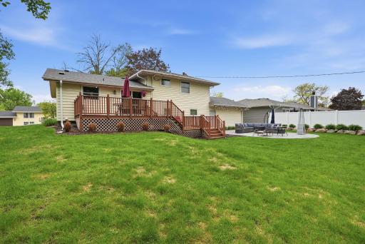 8608 33rd Avenue N, New Hope, MN 55427