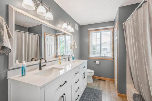 13050 Europa Trail Way N, E, Hugo, MN 55038
