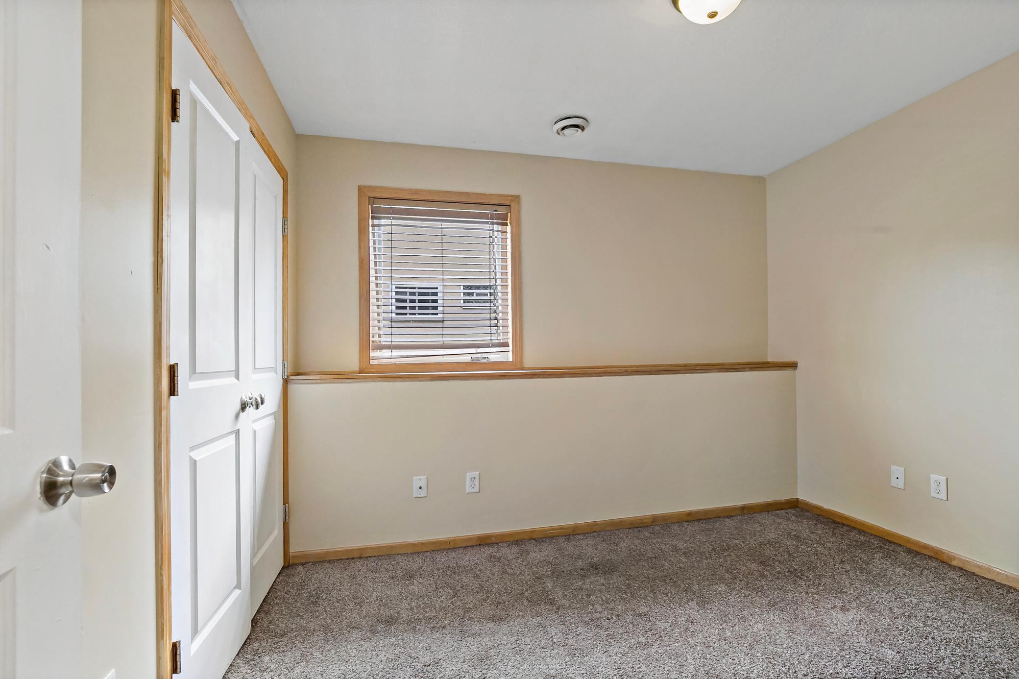 22-print-1599 Rice St, Saint Paul, MN20260522_0022.jpg