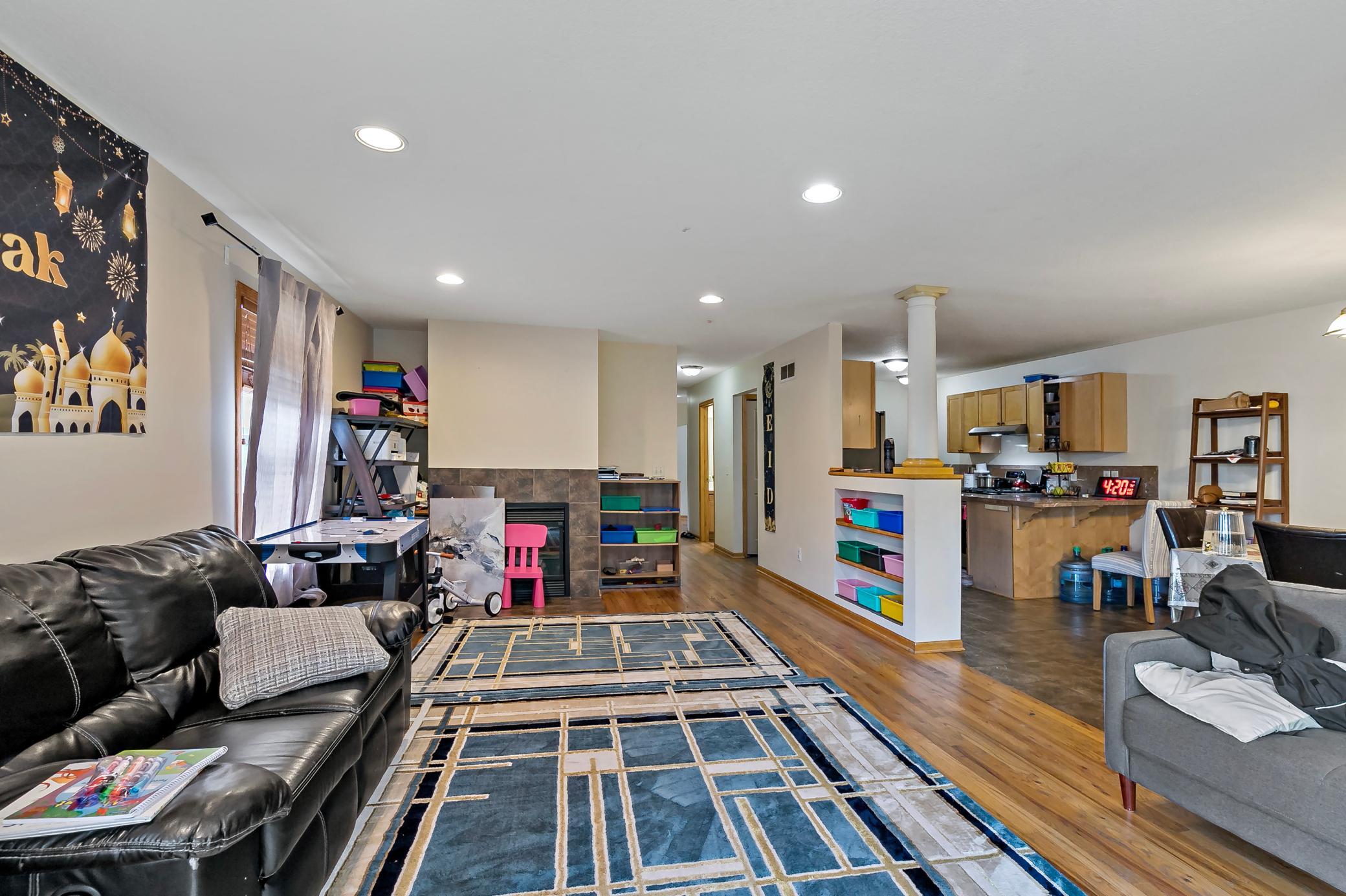 44-print-1599 Rice St, Saint Paul, MN20260522_0044.jpg
