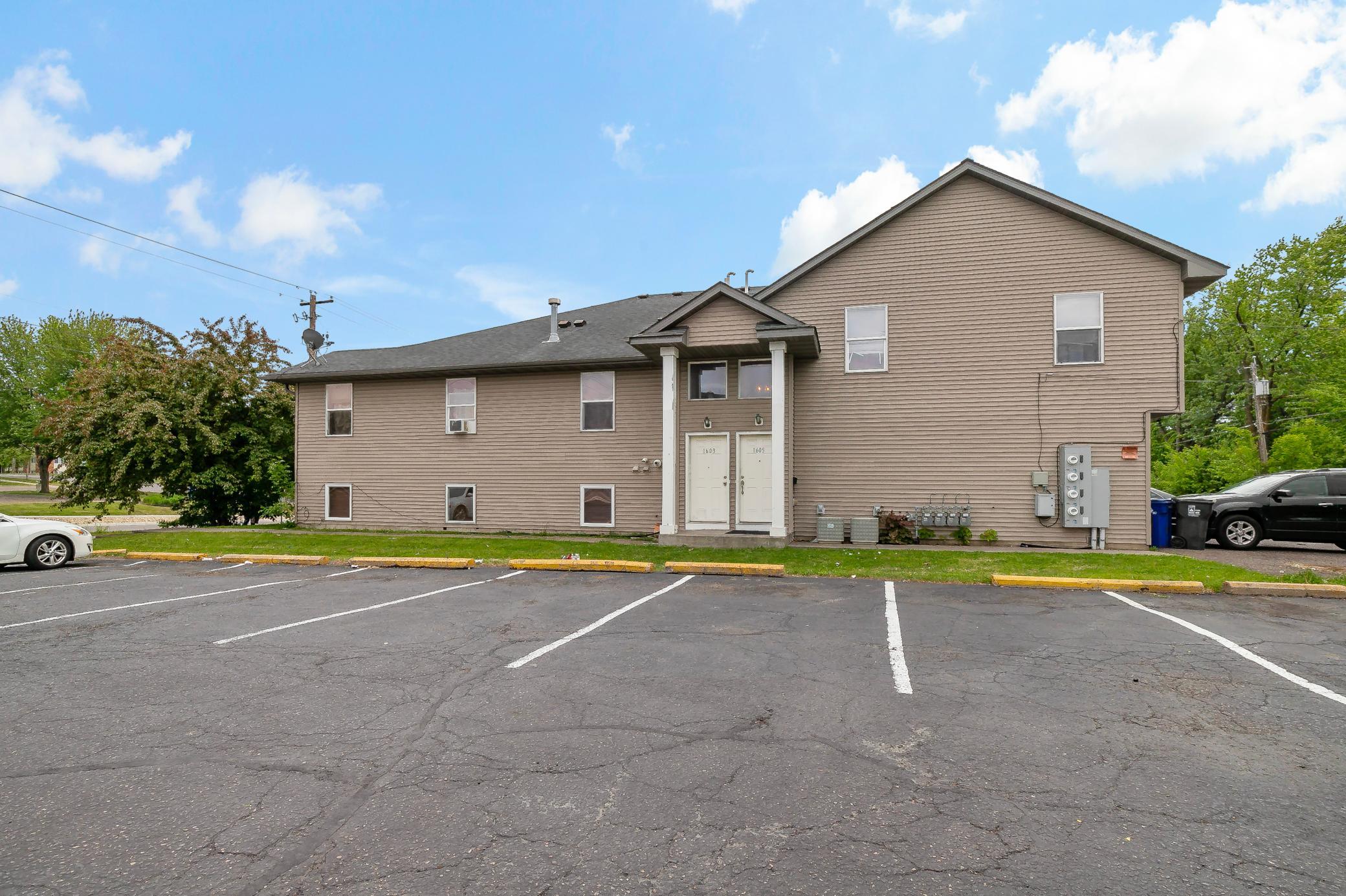 11-print-1599 Rice St, Saint Paul, MN20260522_0011.jpg