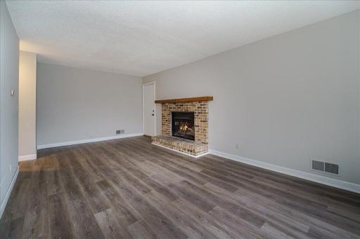 11574 Carriage Court, Eden Prairie, MN 55344