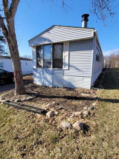 2665 Benlana Court, Maplewood, MN 55119