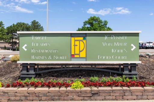 Conveniently located just minutes from Eden Prairie Center, offering shopping, dining, entertainment, and everyday essentials.