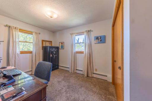 910 SW 4th Avenue, Grand Rapids, MN 55744