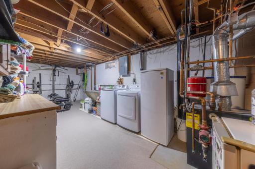 910 SW 4th Avenue, Grand Rapids, MN 55744