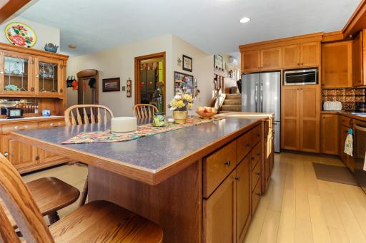 33175 N Lakes Trail, Lindstrom, MN 55045