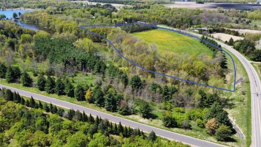 33175 N Lakes Trail, Lindstrom, MN 55045