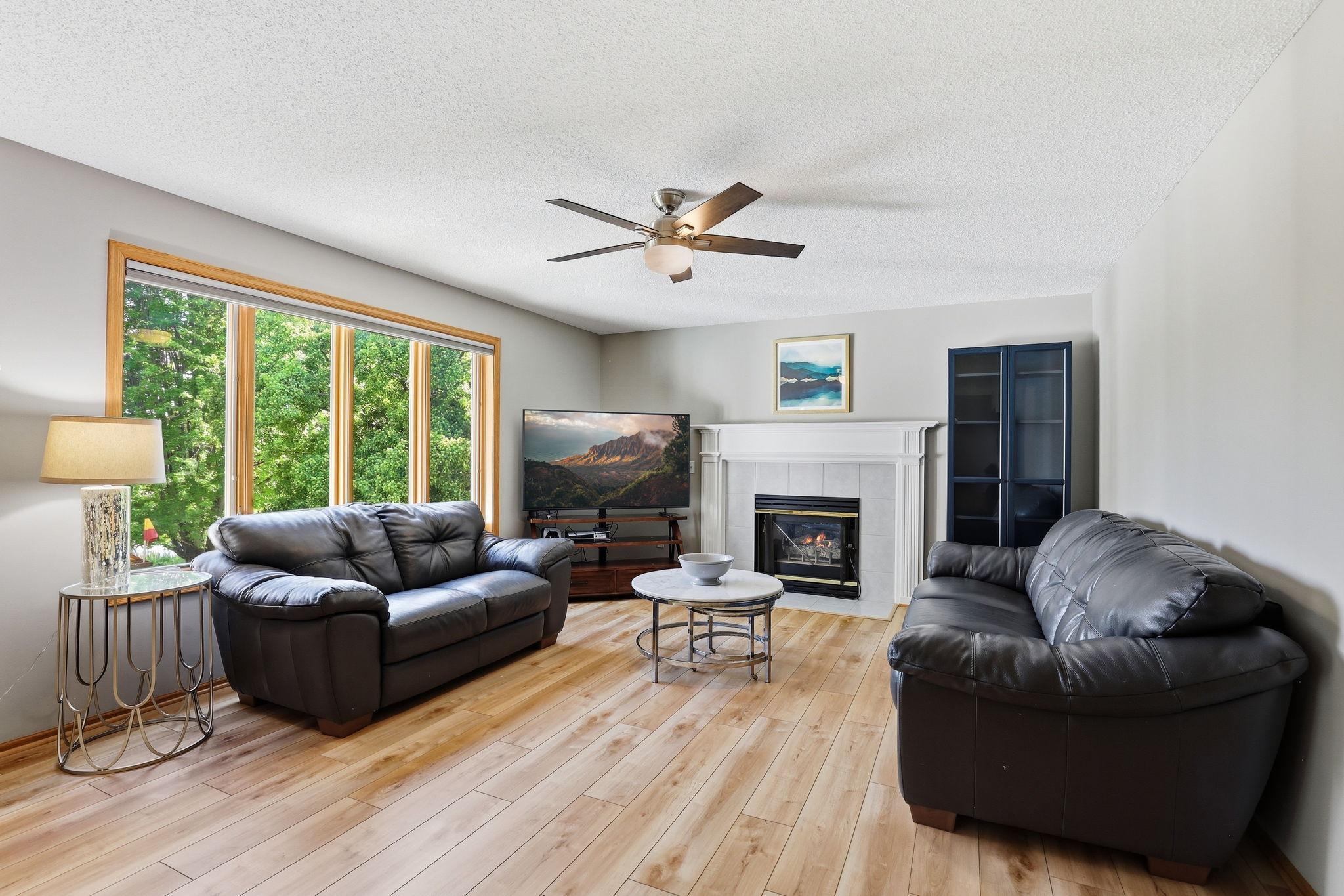 16-web-or-mls-2361-Stone-Creek-Dr-16.jpg