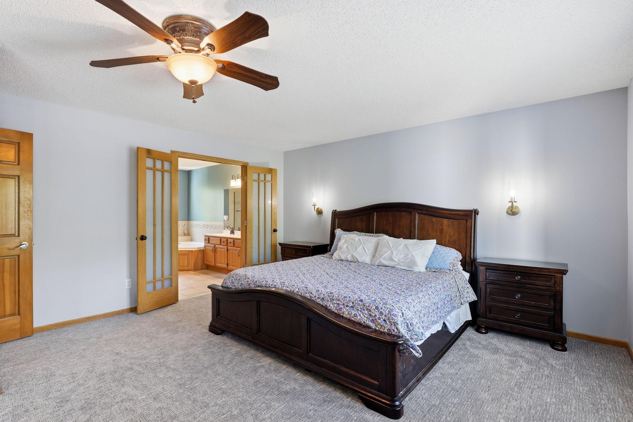 27-web-or-mls-2361-Stone-Creek-Dr-27.jpg