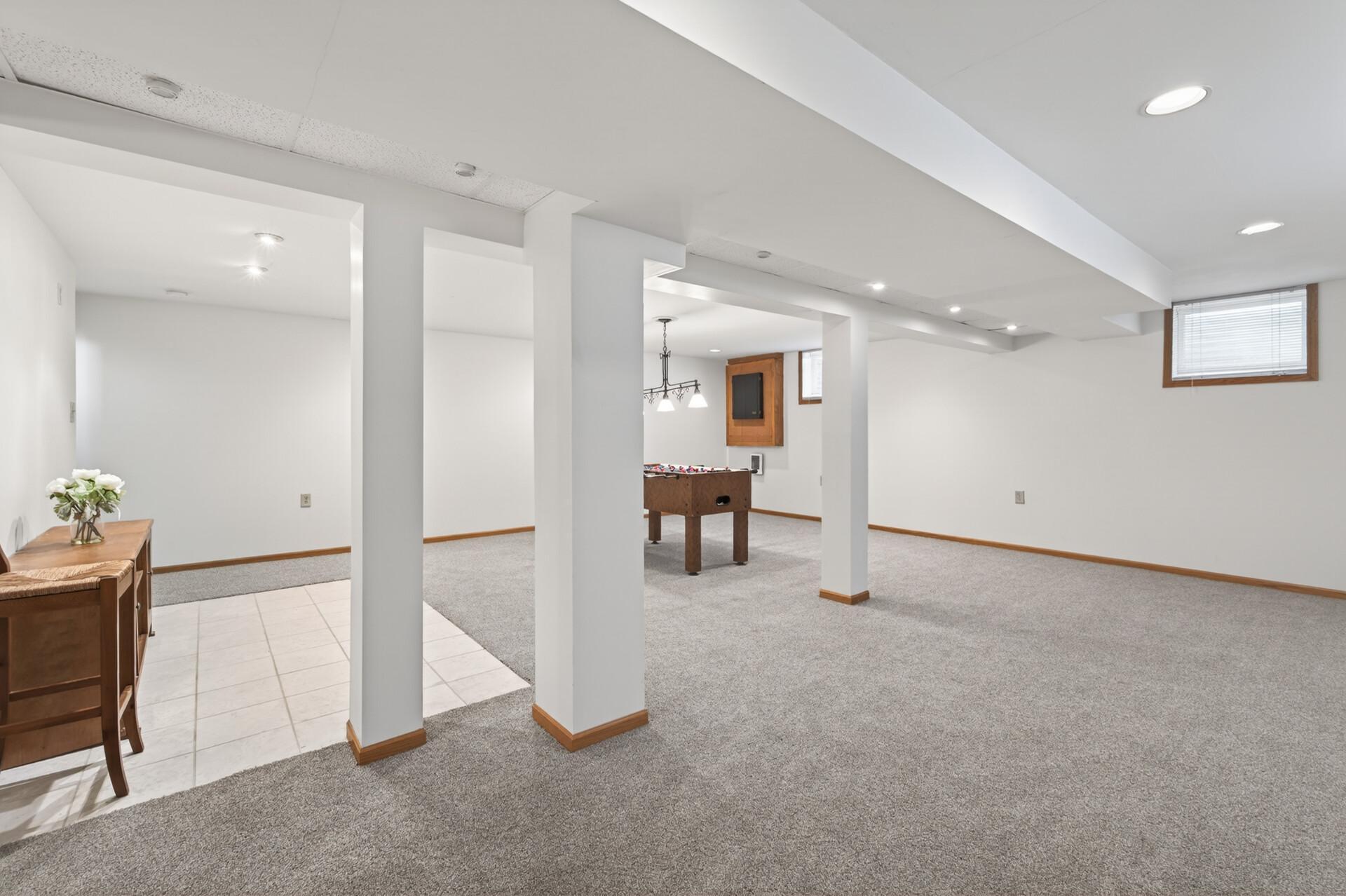 Huge lower level rec room ready to fit your nees.