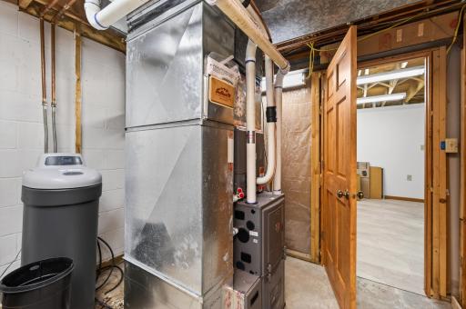 Clean and convenient lower level utility room
