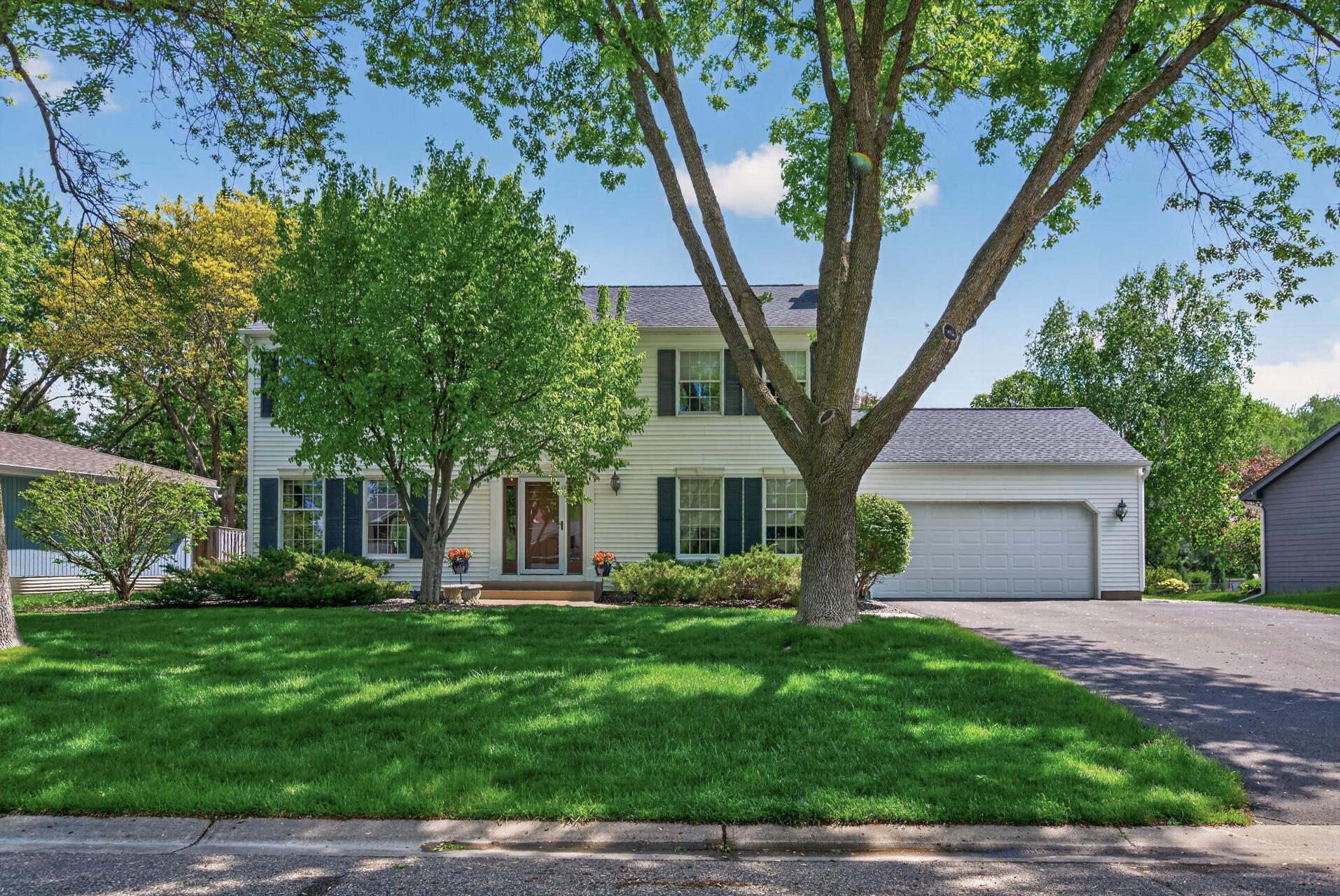 Welcome to 4810 Forestview Lane N