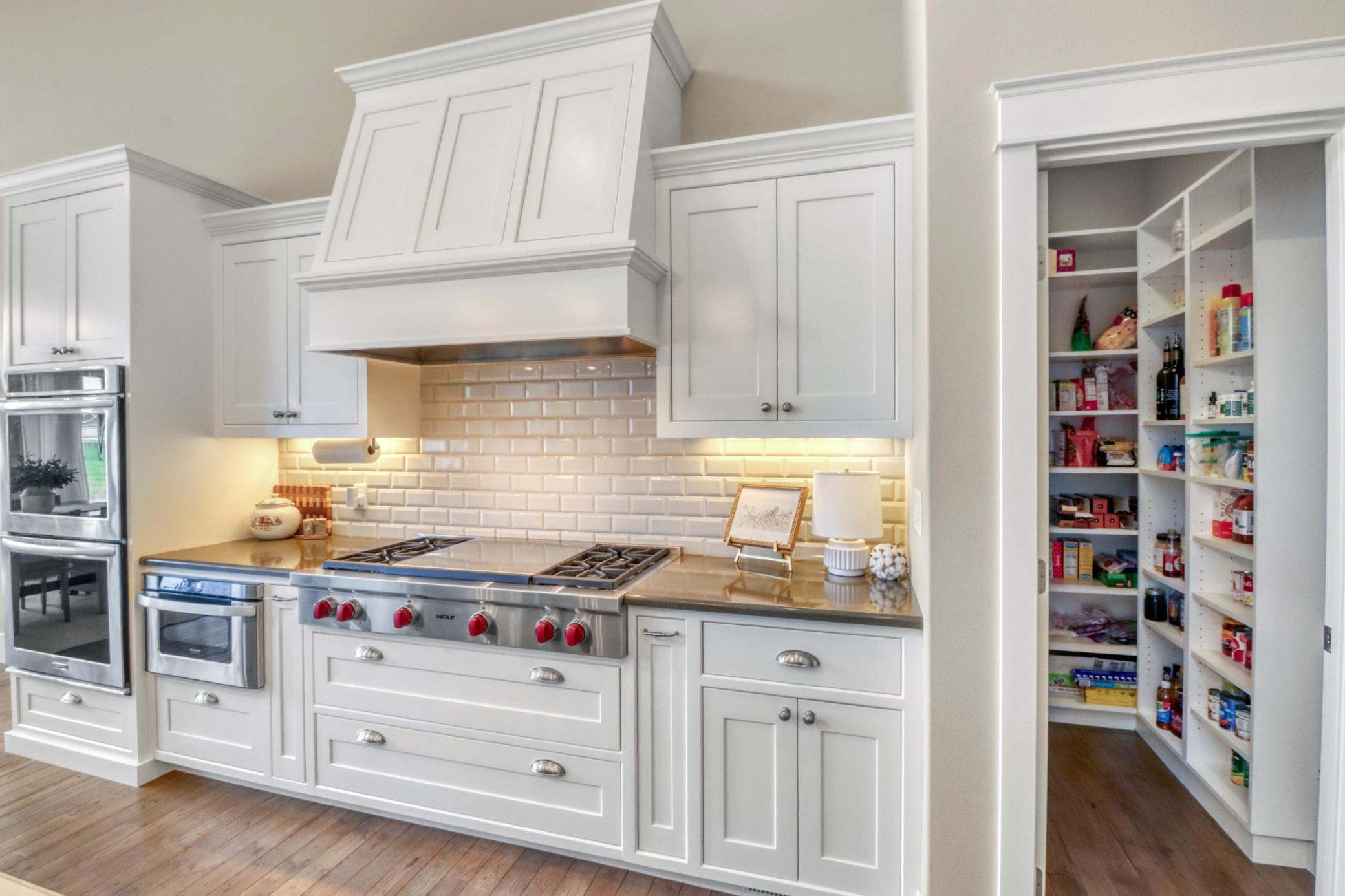 Kitchen1_7.JPG