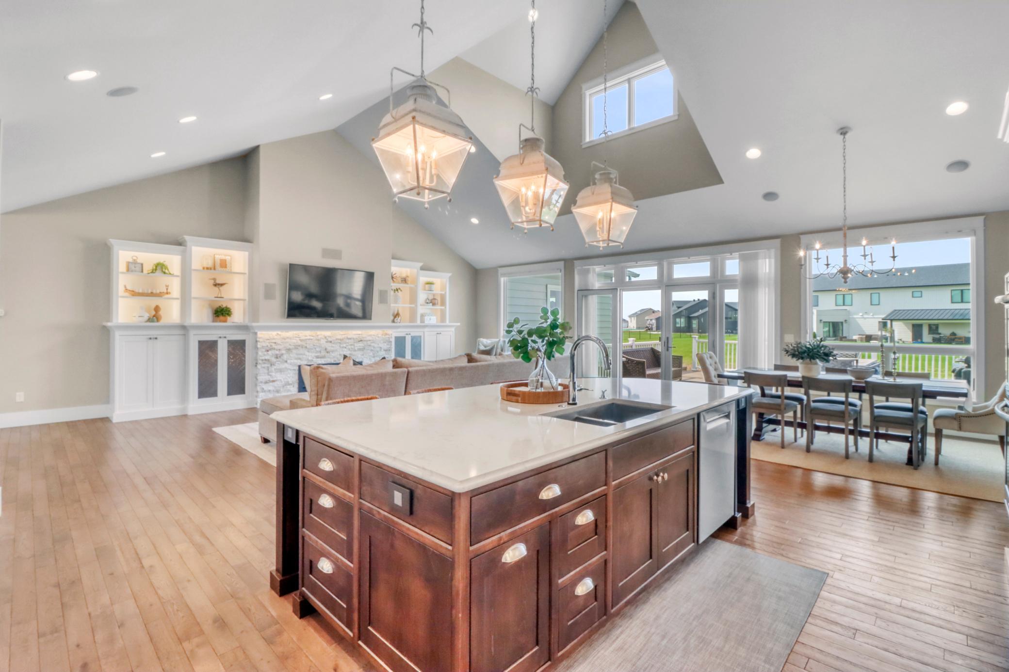Kitchen1_3.JPG
