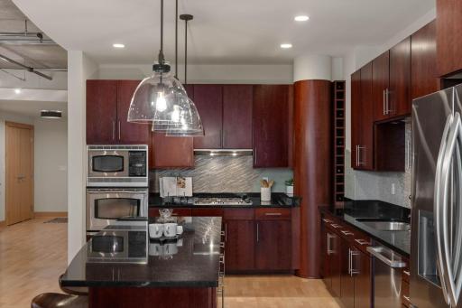 150 2nd Street NE, B413, Minneapolis, MN 55413