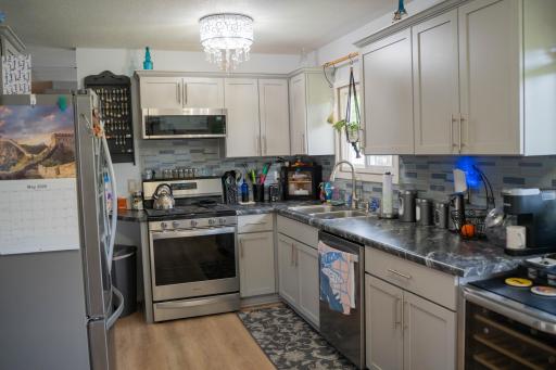 2101 Laramie Trail, Minneapolis, MN 55444