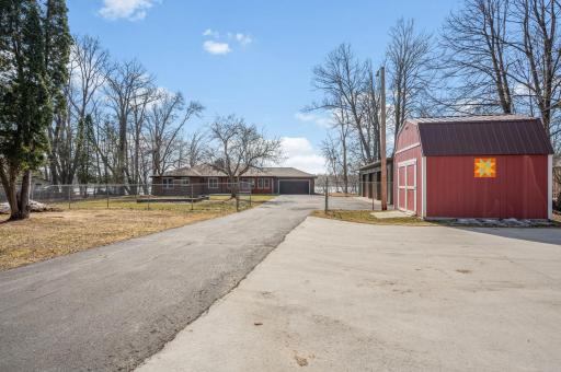 2406 Mckinney Lake Road, Grand Rapids, MN 55744