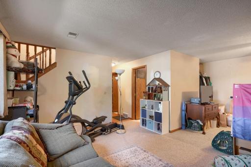 11847 Undercliff Street NW, Coon Rapids, MN 55433