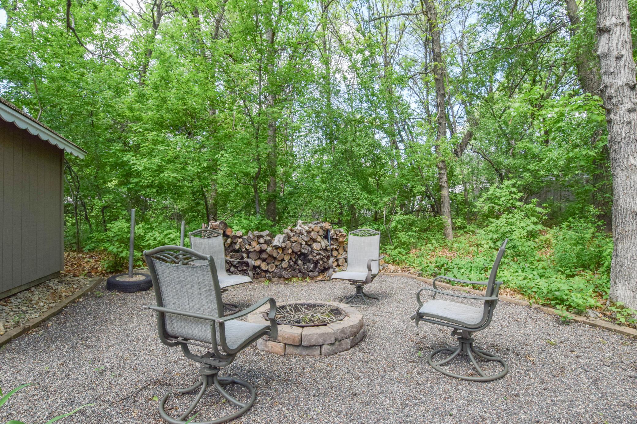 Spring Summer & Fall Evening Fires Here to Make Memories of a Lifetime!!! Wood is Complimentary!