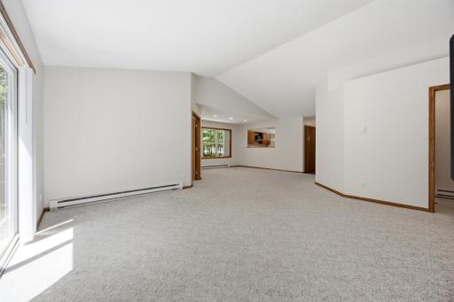 331 Maple Ridge Court, Detroit Lakes, MN 56501