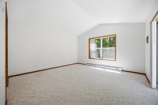 331 Maple Ridge Court, Detroit Lakes, MN 56501