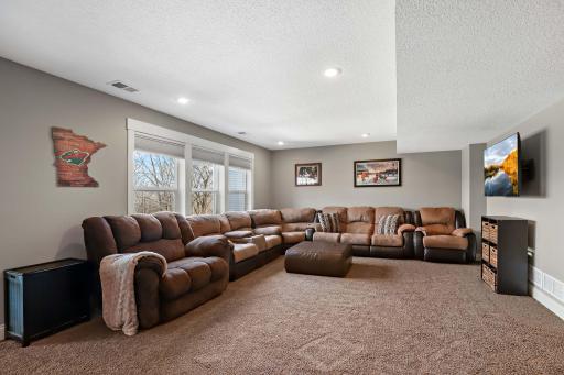8302 W 132nd Street, Savage, MN 55378