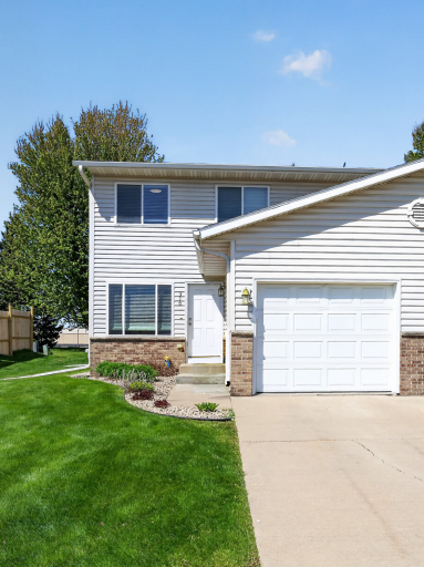 310 10th Avenue NW, Byron, MN 55920